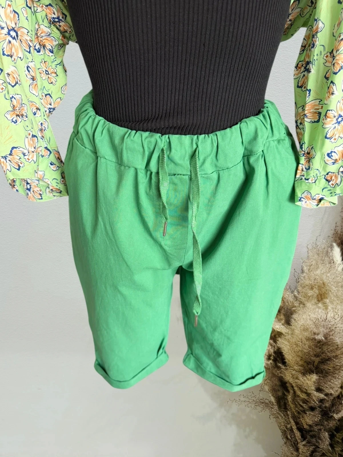 Mooie magische vrouwelijke groene curvy Pantacourt TU – photo 3